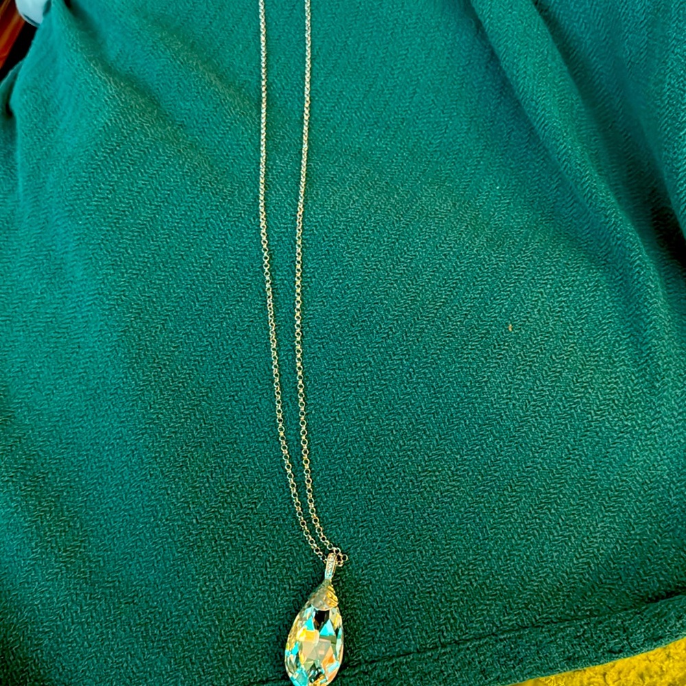 double wrap pendant with a 6 inch extender ￼